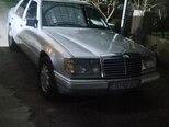 Mercedes E 220-7