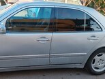 Mercedes E 270-4