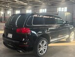 Volkswagen Touareg-2
