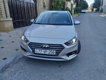 Hyundai Accent-1