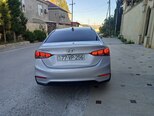 Hyundai Accent-5