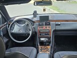 Mercedes E 220-13