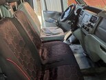 Ford Transit-9
