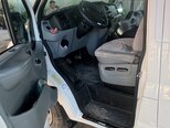 Ford Transit-10