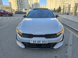 Kia K5-1