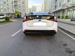 Toyota Prius-3