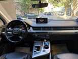 Audi Q7-4
