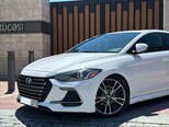 Hyundai Elantra-1