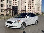 Hyundai Accent-1