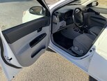 Hyundai Accent-13