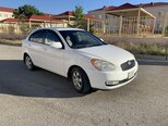 Hyundai Accent-10