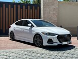 Hyundai Elantra-4