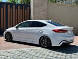 Hyundai Elantra-8