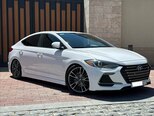 Hyundai Elantra-17