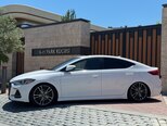 Hyundai Elantra-7