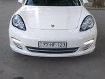 Porsche Panamera-1