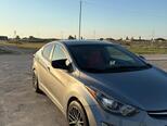 Hyundai Elantra-4