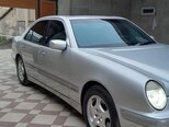 Mercedes E 280-2