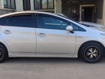 Toyota Prius-7