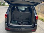 Kia Carnival-9
