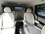 Kia Carnival-13