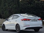 Hyundai Avante-3