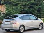 Toyota Prius-6