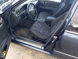 Mercedes E 240-12