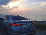Hyundai Elantra-2