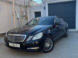 Mercedes E 220-1