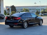 Hyundai Sonata-2