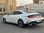 Hyundai Sonata-3