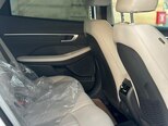 Hyundai Sonata-12