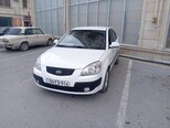 Kia Rio-2