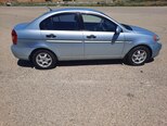 Hyundai Accent-14