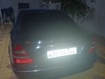 Mercedes E 220-2
