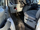 Ford Transit-13