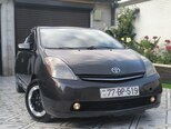 Toyota Prius-4