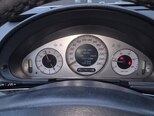 Mercedes E 270-3