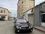 Mercedes E 200-1