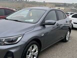 Chevrolet Onix-3
