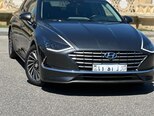 Hyundai Sonata-1