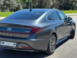 Hyundai Sonata-2