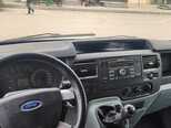 Ford Transit-6