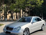 Mercedes E 320-1