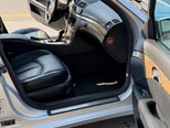 Mercedes E 320-17