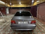 BMW 523-8
