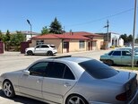Mercedes E 280-21