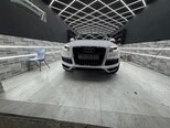 Audi Q7-1