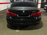 BMW 530e-10